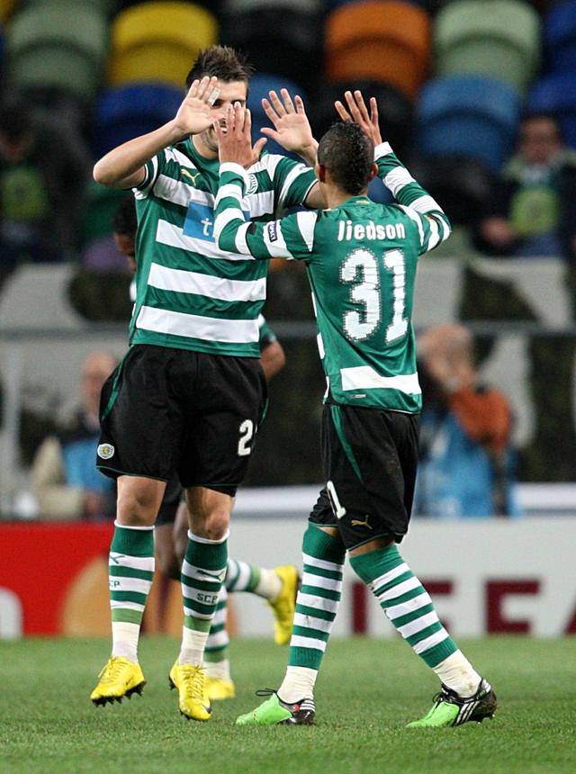 包含成都蓉城内部会议纪要流出：转会期外线爆发，欧联使命明确，球队文化再被提及的词条-爱游戏